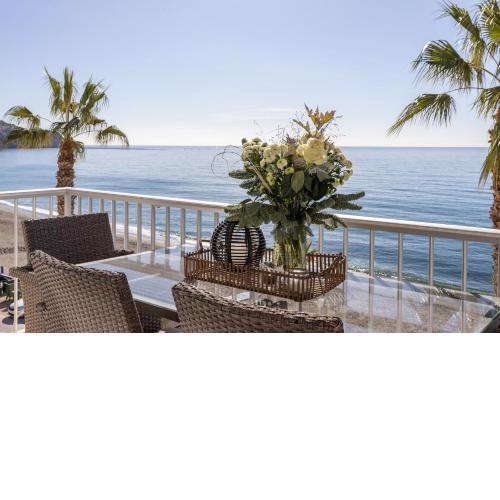 Modern luxury beach Penthouse