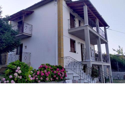 Modern maisonette located in the heart of Zagora