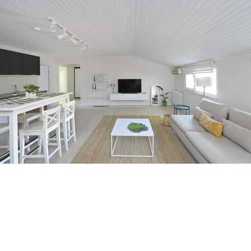 Modern Prime Location 2bed2bath Cozy Home! #181