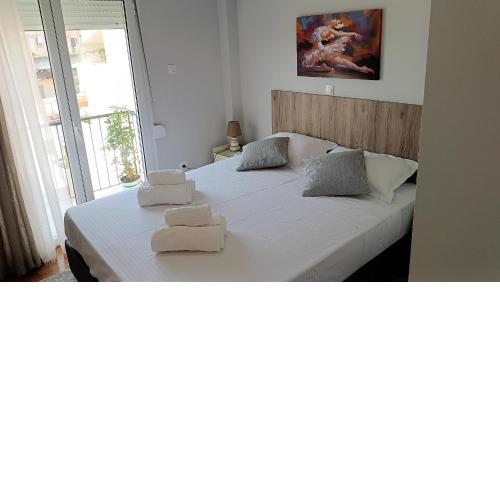 Modern renovated place in the city - Medley Serenity