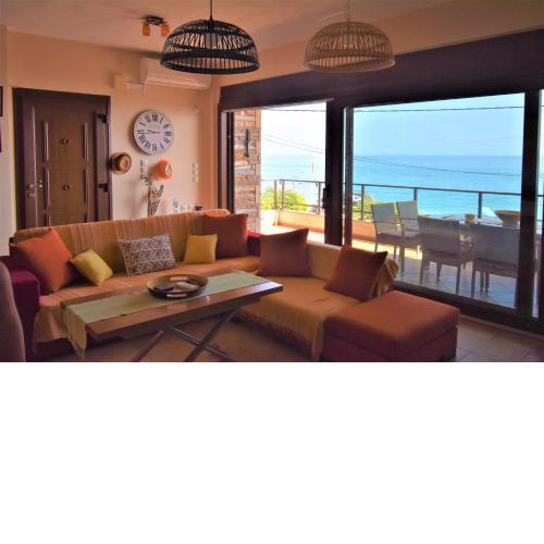 Modern seaside maisonette 130 m2 Oikia Litsas Paliouria Larissas