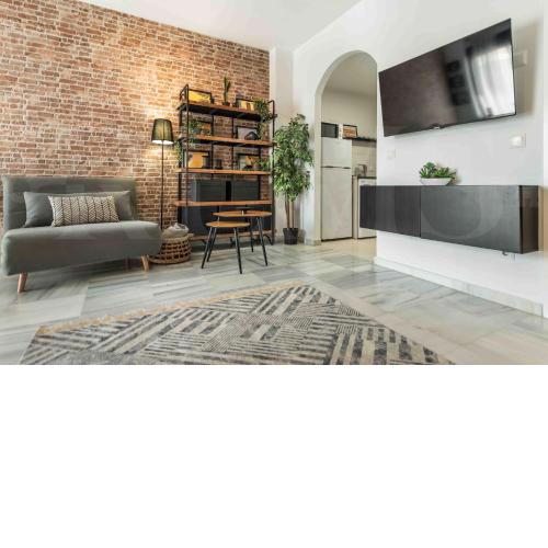 Modern Studio w/ Private Rooftop Terrace