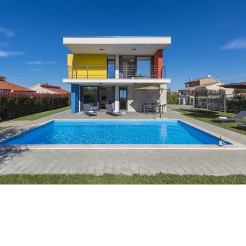 Modern Villa in Dracevac with Swimming Pool