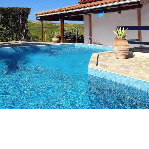 Modern villa with pool near the sea
