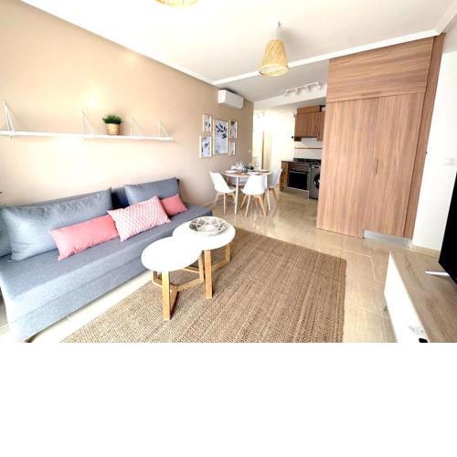 Moderne, lumineux, balcon, piscine, parking