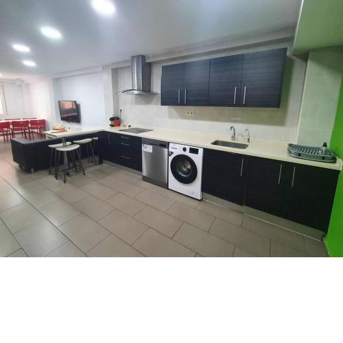 Moderno Apartamento 4 dormitorios Alicante Centro