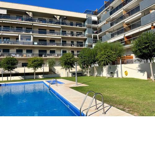 Moderno apartamento con piscina y parking 162B - INMO22