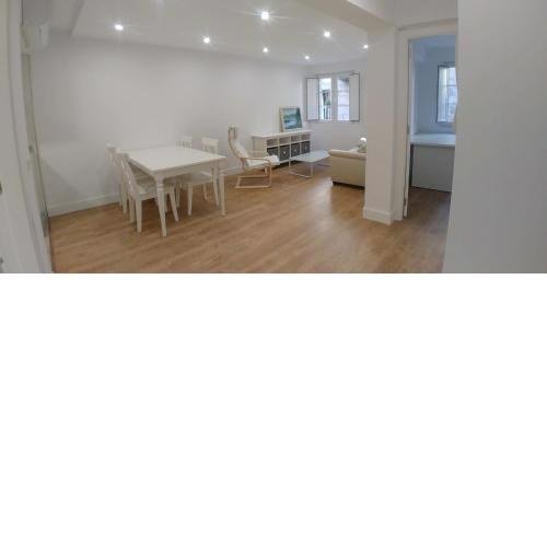 Moderno apartamento en zona antigua