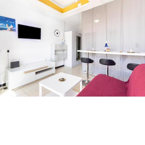 Moderno y coqueto estudio con vistas by Edén Rentals