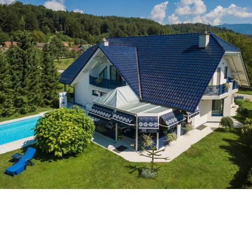 Modrin Apartments