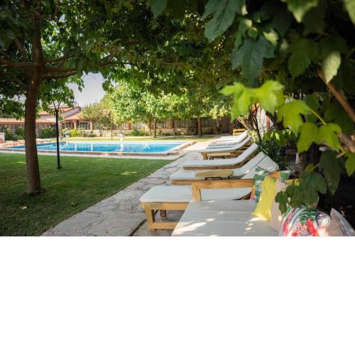 Mogla Tashan Hotel