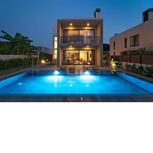 Momentum Villas