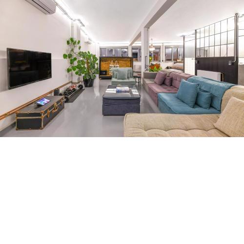 Monastiraki #WallsFree Experience- Unspoiled Athens Aparthotel