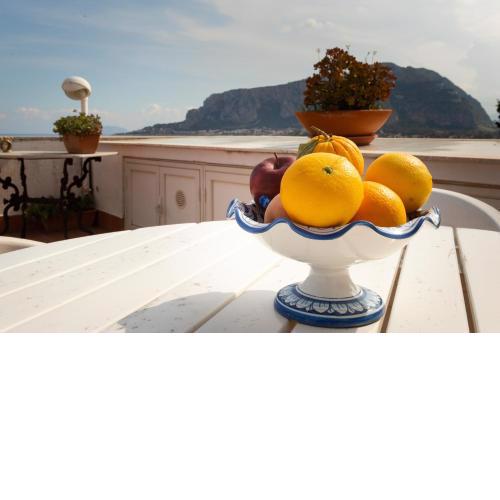 Mondello Wonderful Seaview Apartment x6