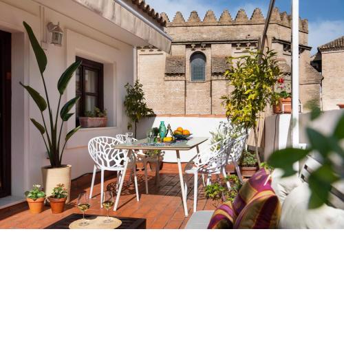 MonKeys Luxury Alameda House