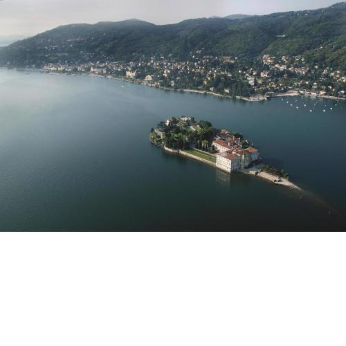 MONOLOCALE lago maggiore INTRA
