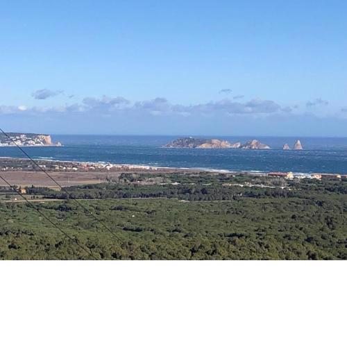 Montagne vue panoramique sur mer