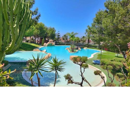 Montefaro Spacious Townhouse - Beach & pool