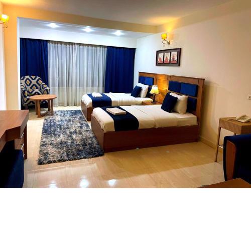 Moon Beach Hotel
