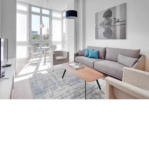 Moon River by FeelFree Rentals