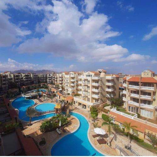 Moona sharm C13