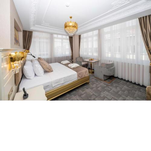 Moonlight Elegance Boutique Hotels