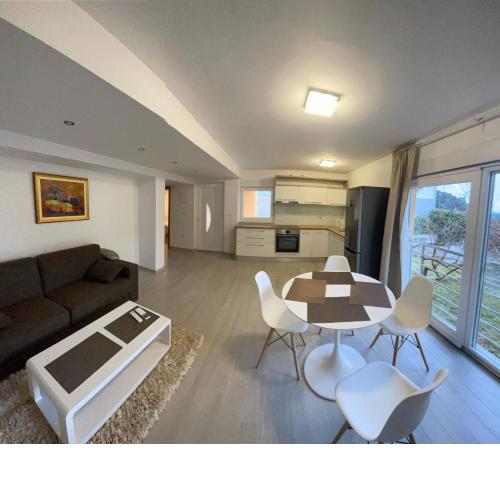 Moor Apartment