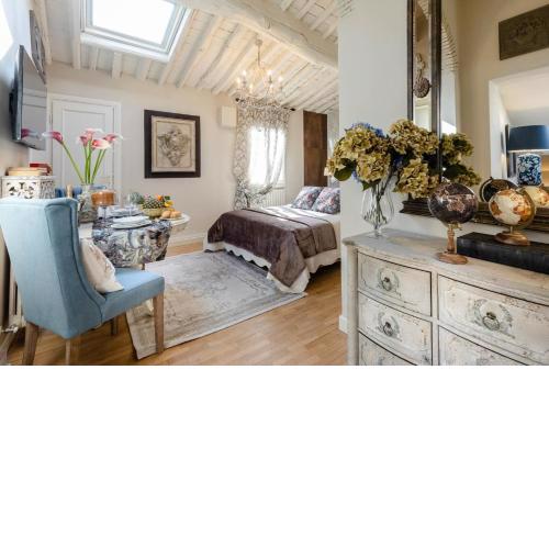 Moro Studio Suite, Classy and Romantic Apartment in Lucca