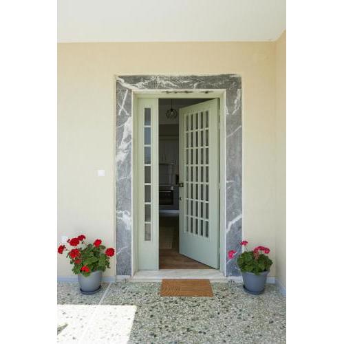 Mosaic Luxury House