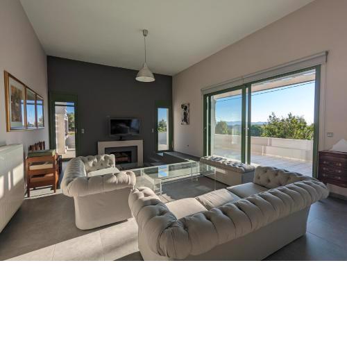 Moschatella House - 3 Double Ensuites