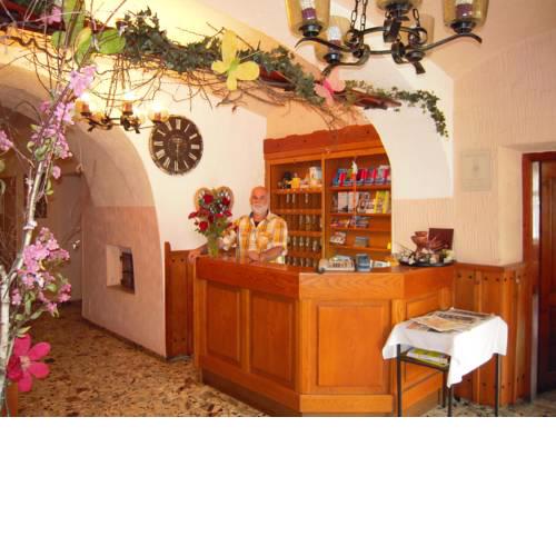 Mosers Pension
