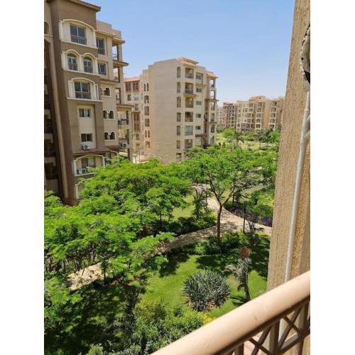 Most Comfortable Apartment Garden View W-Free Parking & WiFi at Madinaty - Cairo