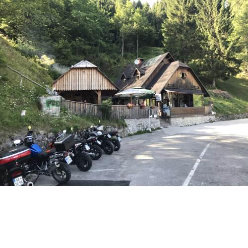 Mountain Lodge Petrovo Brdo