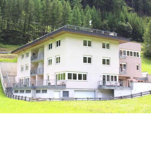 Mountain-View Apartment in Zwieselstein with Balcony