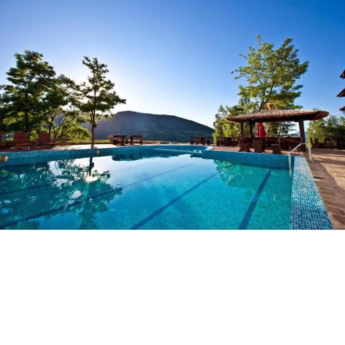 Mountain View Hotel Complex