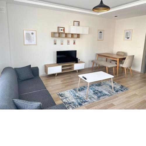 Mükkemmel konumda modern daire