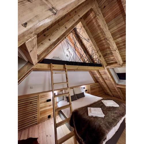 Muntanyó Luxury Lodge