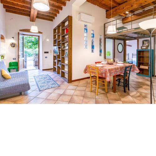 Mura di Pisa Cozy Apartment with Garden!
