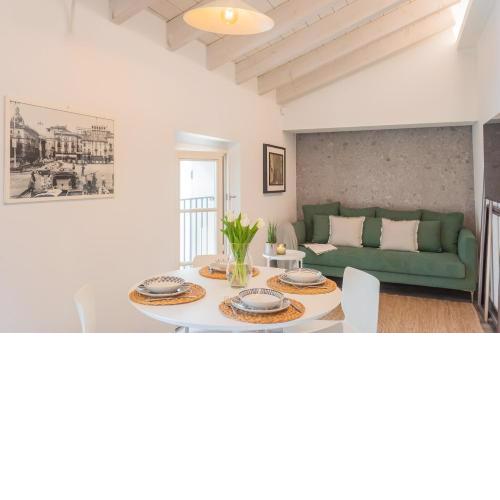Muralto's Nest by Rent All Como