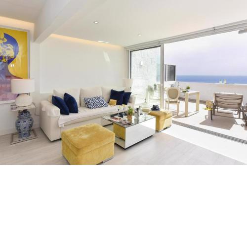 MY SEA VIEW HOLIDAY APARTMENT