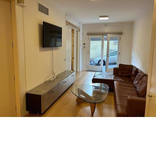 My Space Barcelona - 2 Bedroom Apartment in uptown