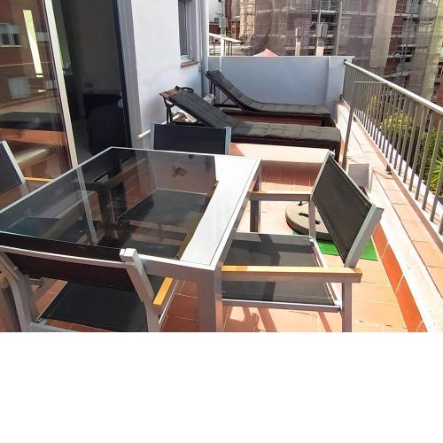 My Space Barelona - Renovated Attic Apartment with Two Terrace