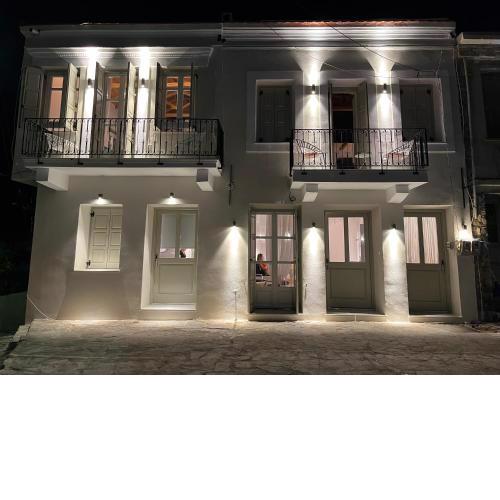 MY Volissos Apartments