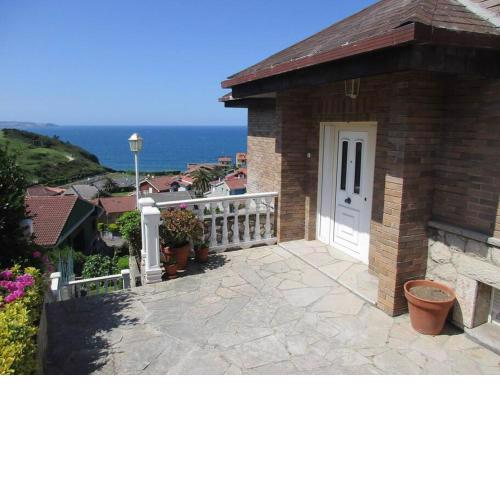 MyHouseAsturias -Xivares, Chalet con vistas al mar