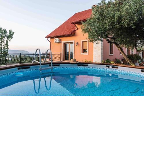 Myron Olive Villa Retreat