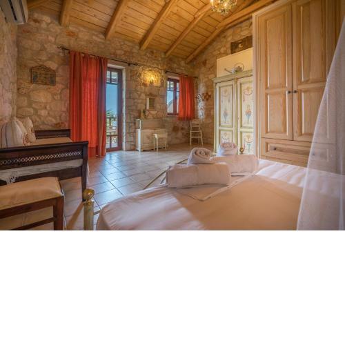 Myrties stone houses - Ta Petrina