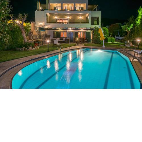 Mystic Lux Villa with 2 Private Pools, All Ensuite Bathrooms