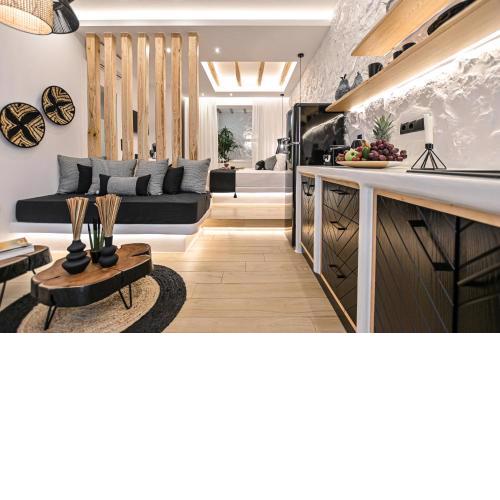 Mythos Luxury Suite