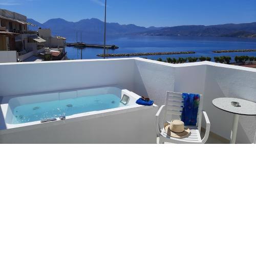 Naiades Marina Hotel