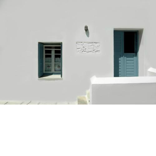 Nana's blue traditional apartment Serifos